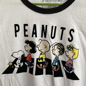 Peanuts Snoopy t-shirt Abbey Road Beatles shirt NWT Charlie Brown Woodstock XXL